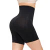 Högmidjade svarta shapewear-shorts bakifrån