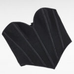 Elegant kort korsett-topp med snörning och hjärtformad design