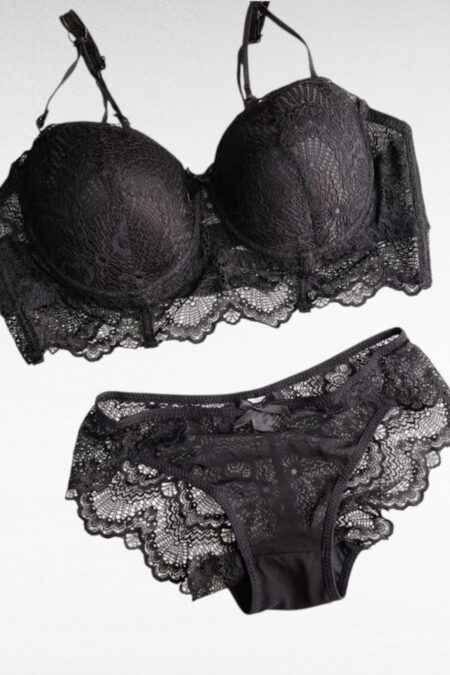 Push Up BH-set i Spets med Bygel och Matchande Trosa