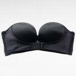 Elegant axelbandslös BH med push-up effekt